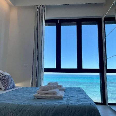 Ad Appena 50 Metri Dal Mare! Apartman Trapani Kültér fotó